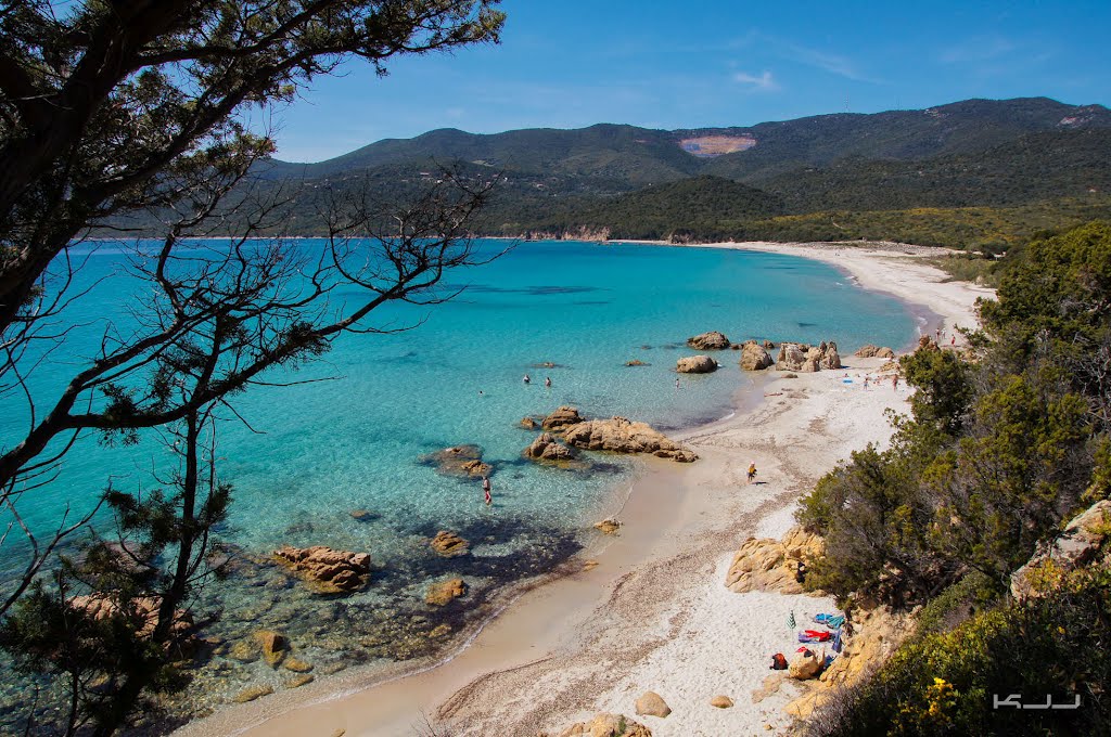 Plage de Cupabia près de Porto Pollo en corse du sud